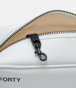 画像をギャラリービューアに読み込む, 【TFW49】LEATHER MIDIUM POUCH
