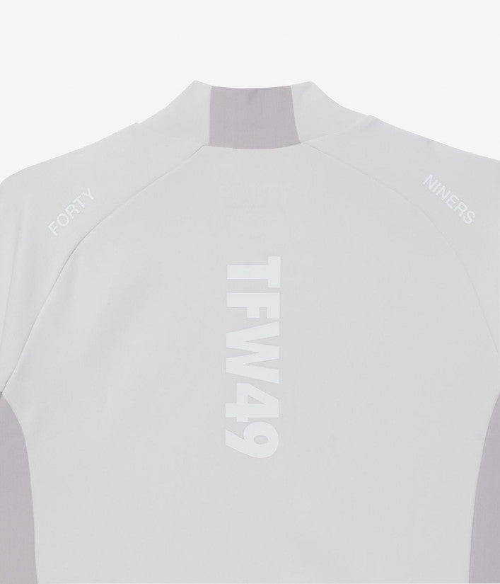 【TFW49】SIDE PANEL SHORT SLEEVE MOCKNECK